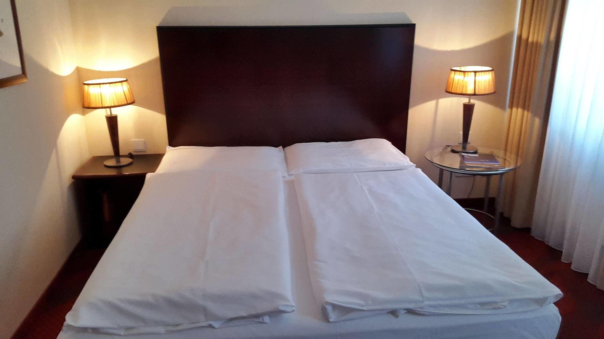 Sorat Hotel Cottbus Room photo